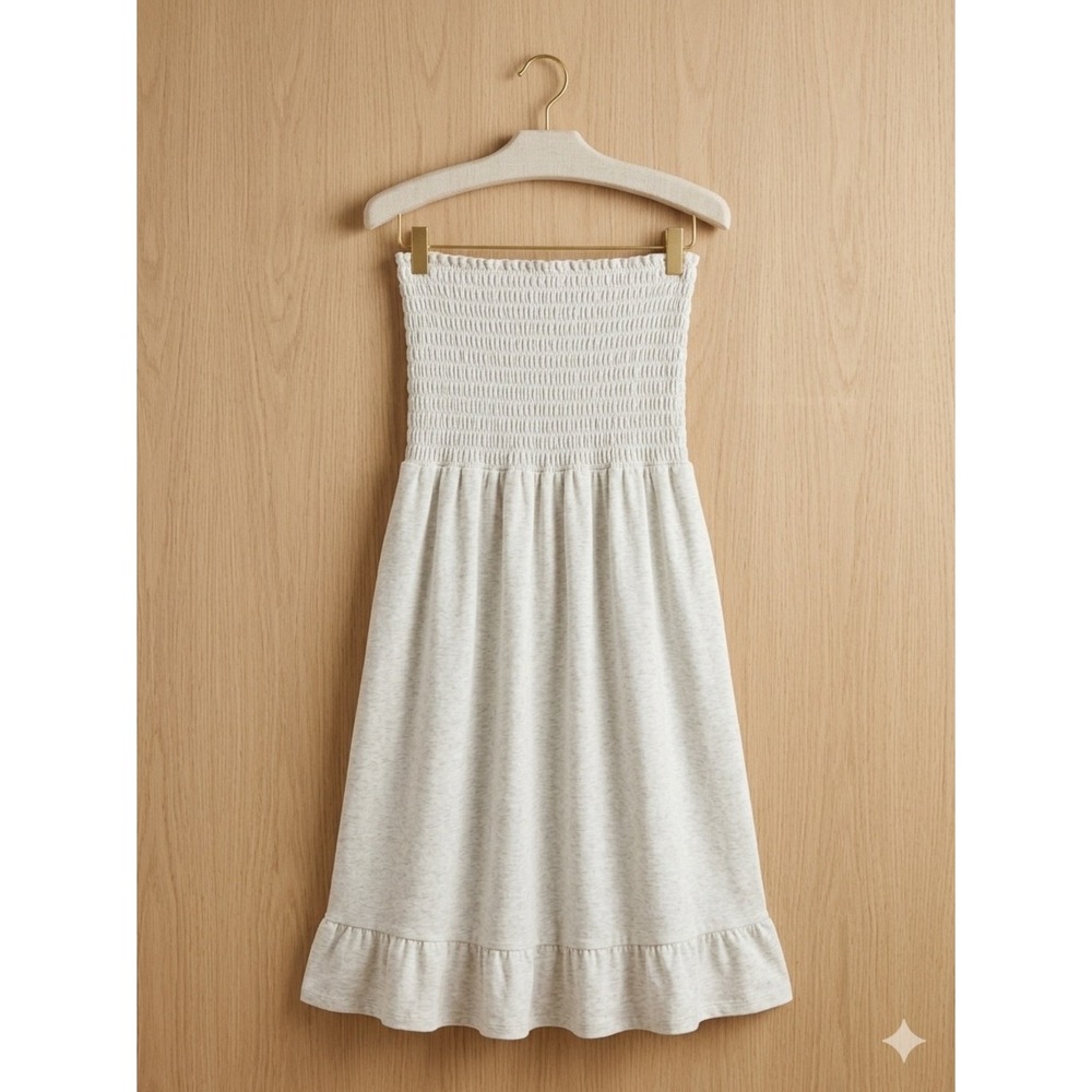 Juicy Couture Light Gray Smocked Waist Ruffle Hem‎ Mini Dress size 2X